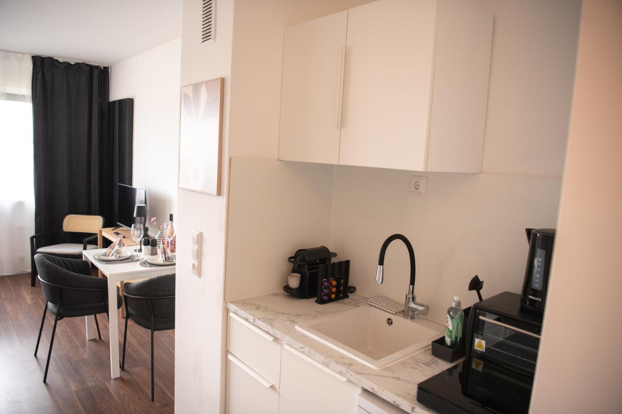 Apartments Strauss Near Bs-Hauptbahnhof Braunschweig Esterno foto