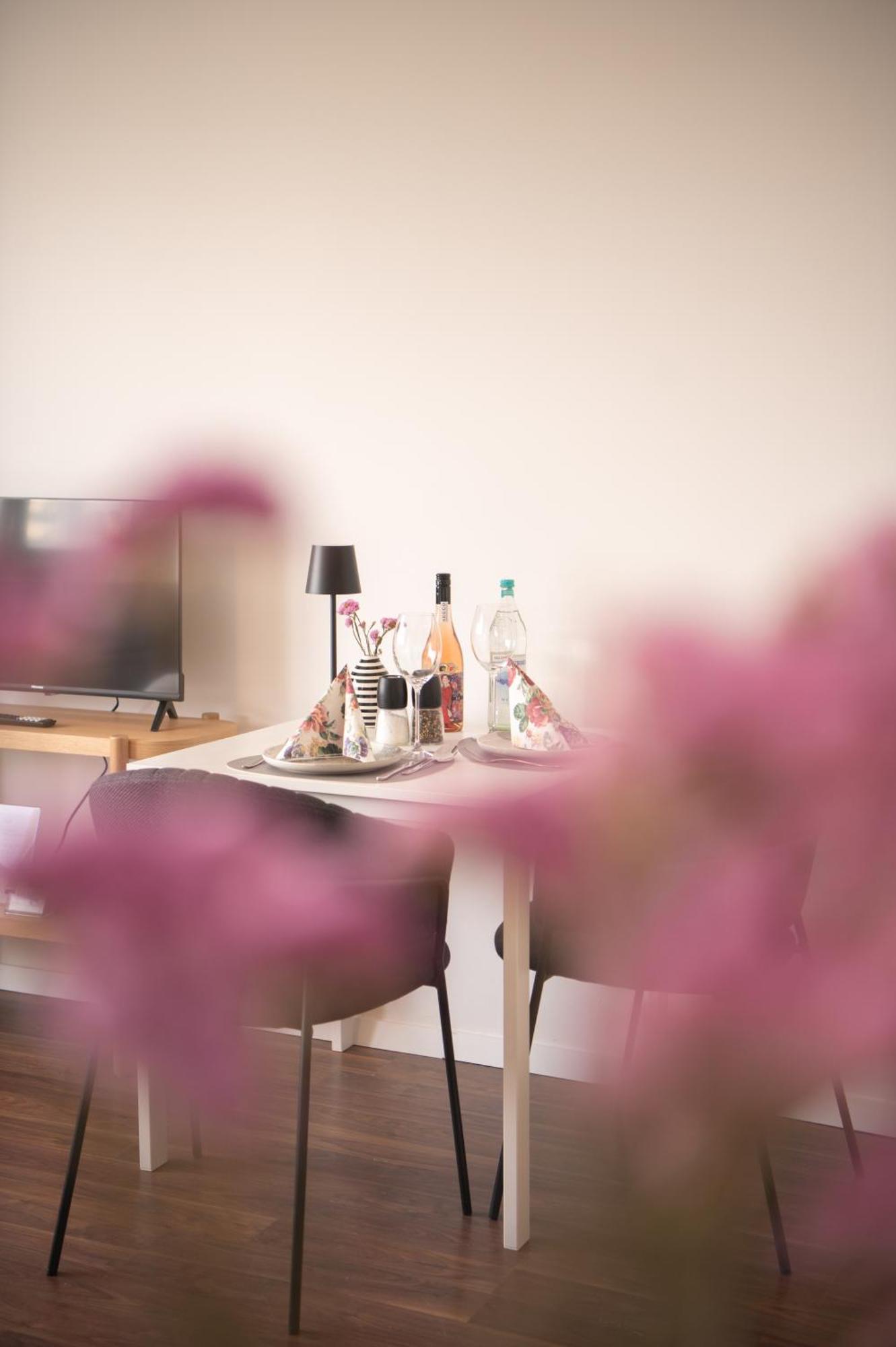 Apartments Strauss Near Bs-Hauptbahnhof Braunschweig Esterno foto